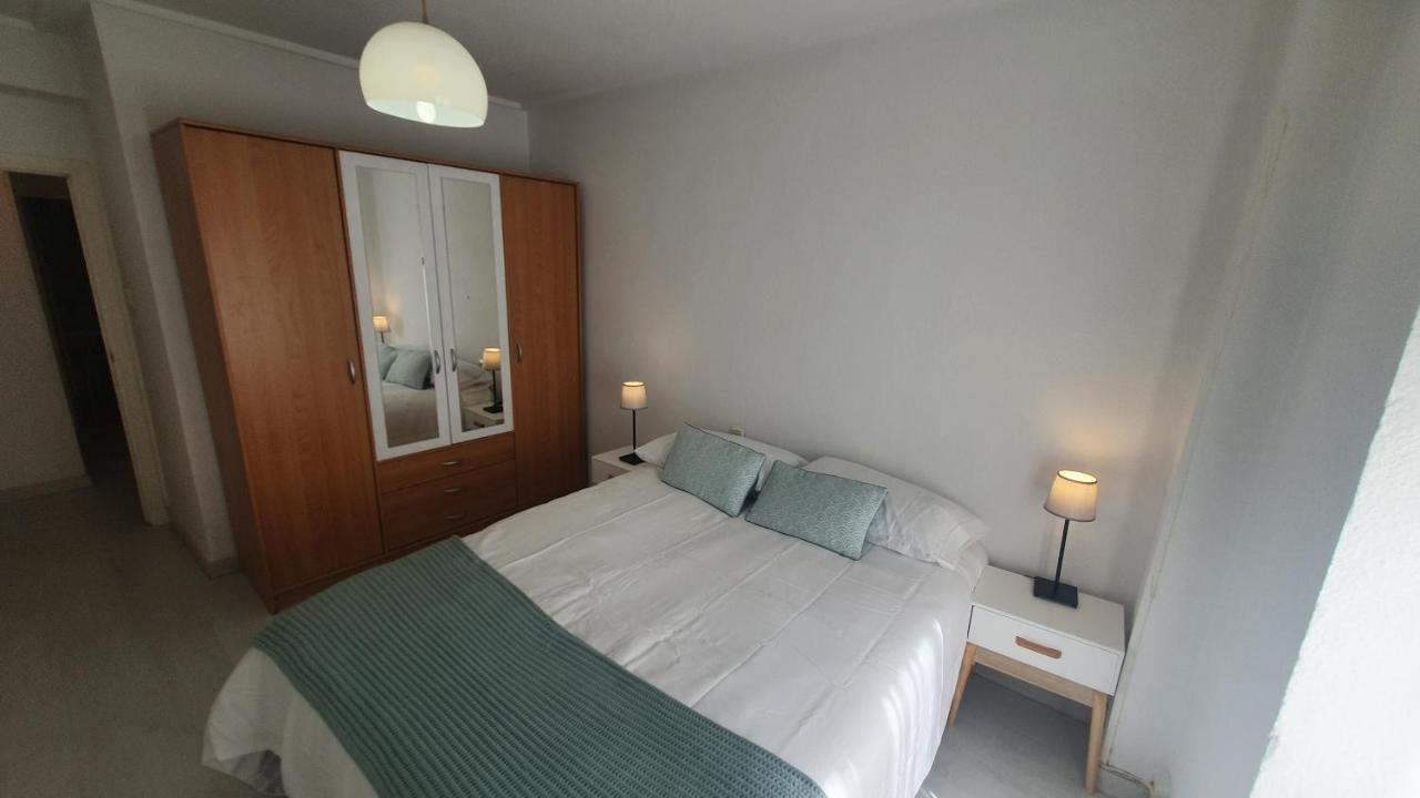 Entreplayas San Lorenzo-Poniente Para 6 Personas - Vut-3528-As Хихон Екстериор снимка
