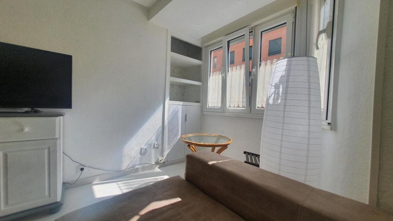 Entreplayas San Lorenzo-Poniente Para 6 Personas - Vut-3528-As Хихон Екстериор снимка