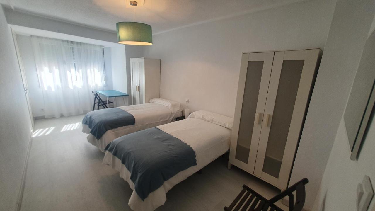Entreplayas San Lorenzo-Poniente Para 6 Personas - Vut-3528-As Хихон Екстериор снимка